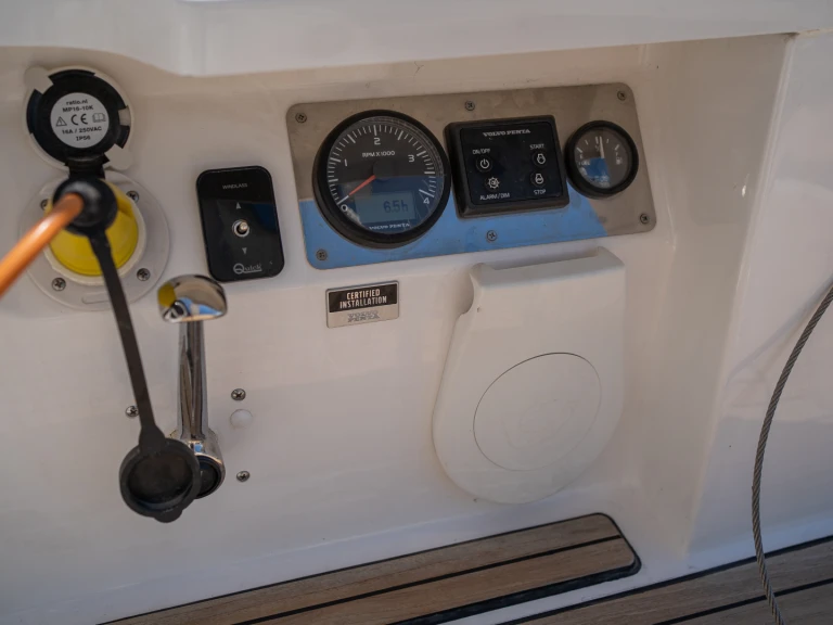Noleggio Barca a vela a Castelli – Bavaria Cruiser 46