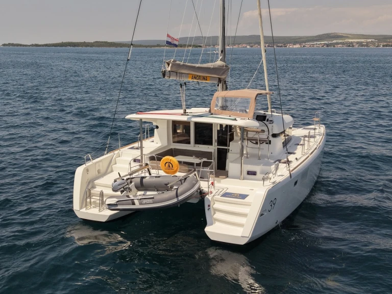 Noleggio a Zaravecchia (Biograd) – Lagoon Lagoon 39 su SamBoat