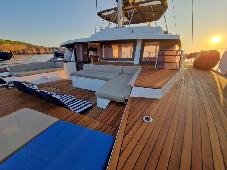 Noleggio Catamarano Bali con patente nautica
