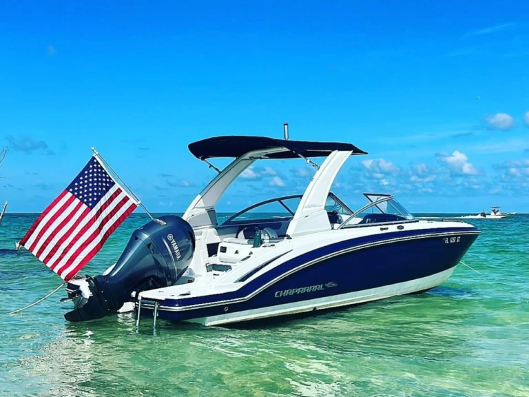Noleggio Barca a motore a Miami – Chaparral 230 SUNCOAST