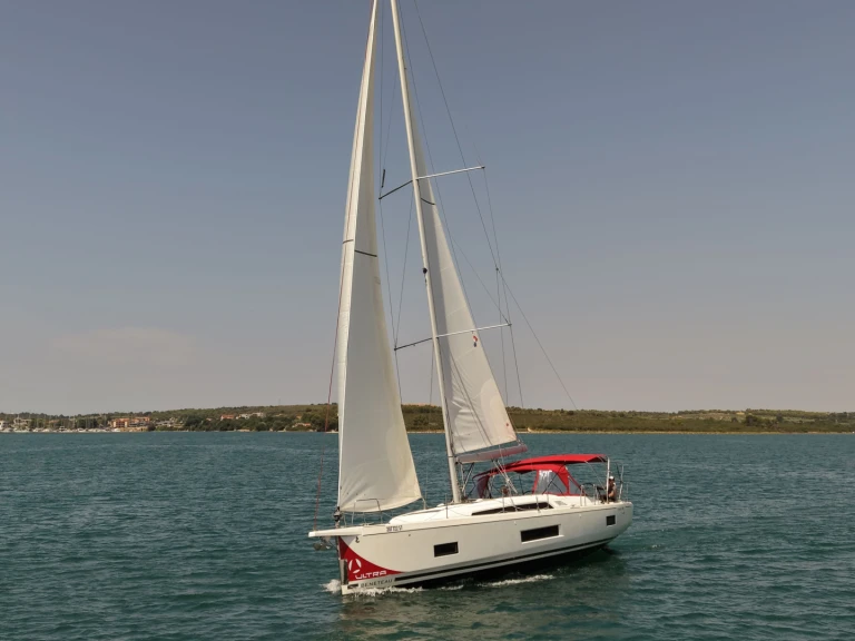 Bénéteau Oceanis 46.1 da affittare a  Pomer