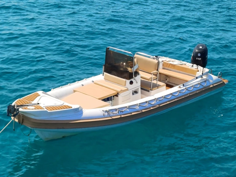 Noleggio Gommone a Ibiza Town – Gommonautica G65