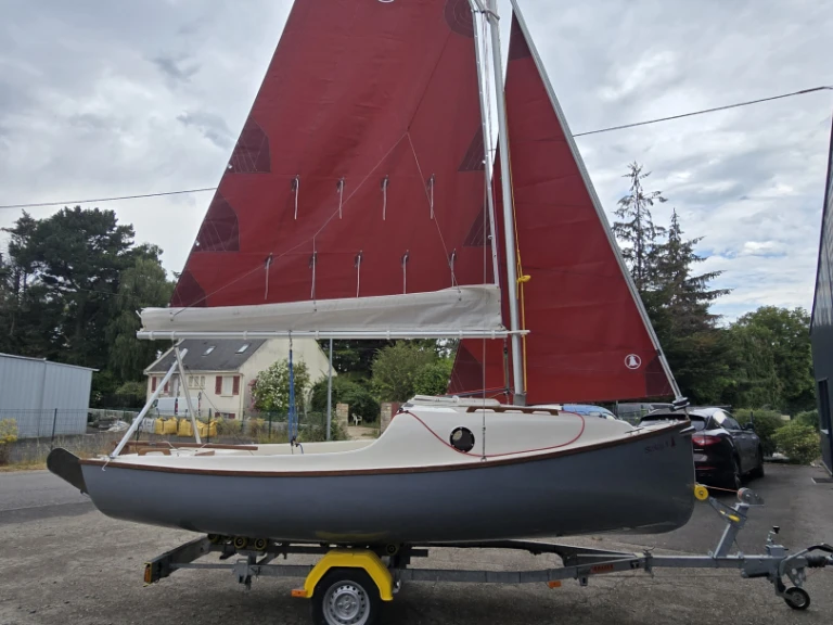 Noleggio a Le Cap d'Agde – Skellig Skellig 3 su SamBoat
