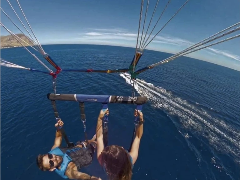 Noleggio barche Palermo economico Parasailing 36