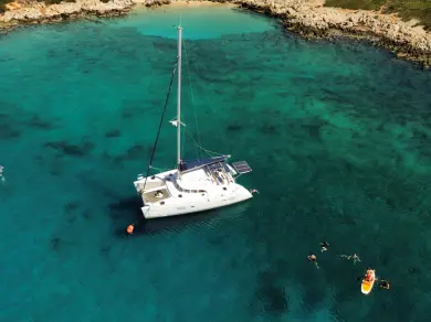 Noleggiare una Lagoon Lagoon 380 a Chania