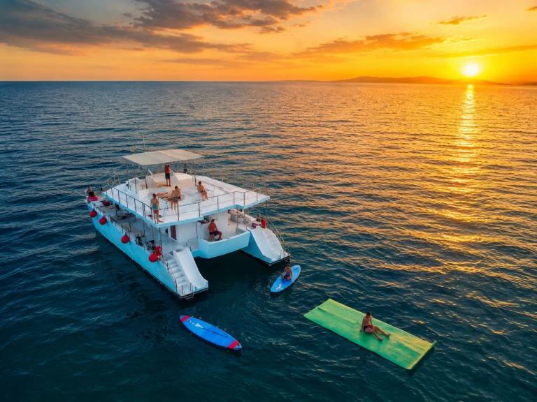Noleggio Catamarano a Cruz de Huanacaxtle – Custom Made custom