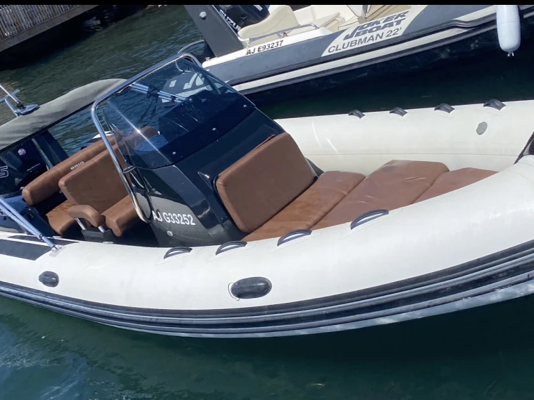 Gommone a noleggio a Bonifacio al miglior prezzo
