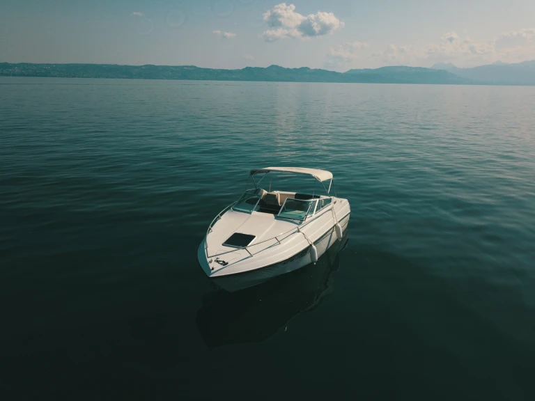 Crownline Crownline 210 CCR da affittare a  Évian-les-Bains