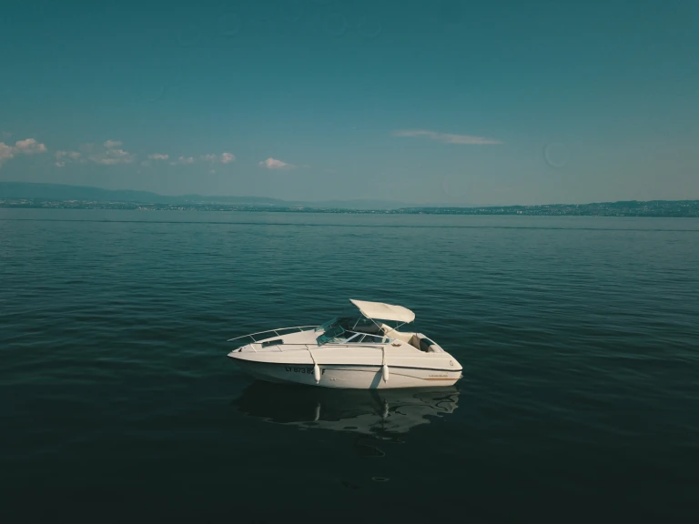 Noleggio a Évian-les-Bains – Crownline Crownline 210 CCR su SamBoat