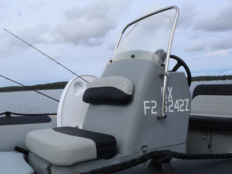 Noleggio a Francia – Adventure VESTA 550 su SamBoat