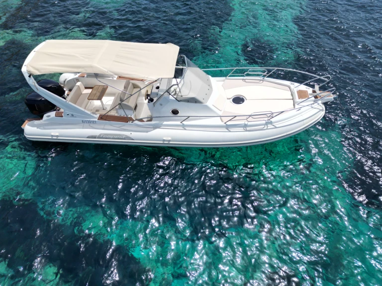 Noleggio Gommone con o senza skipper Capelli a Porto-Vecchio