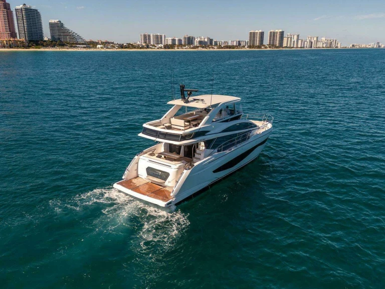 Noleggio barche Pearl 62ft a Miami su Samboat