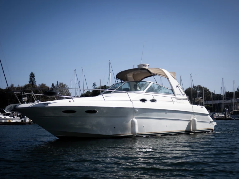 Noleggio barche Sea Ray Sundancer a Contea di Los Angeles su Samboat