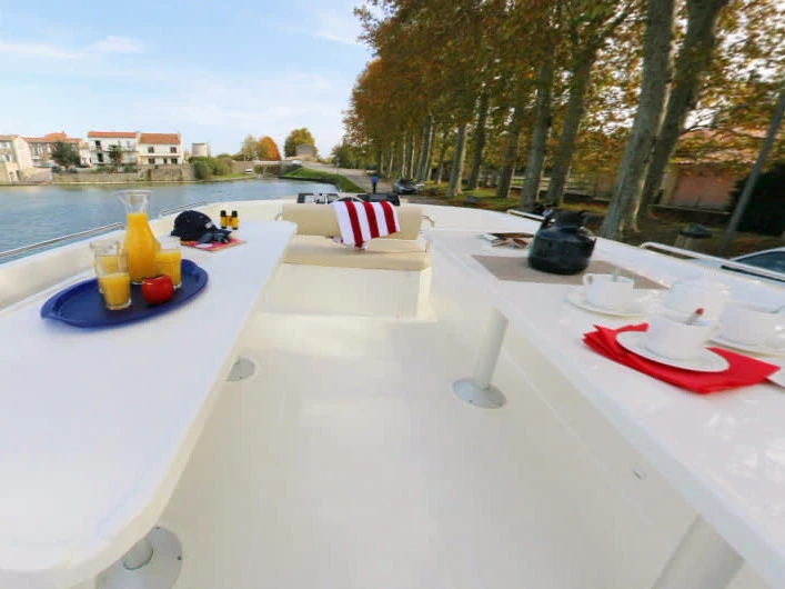 Noleggio Barca a motore con o senza skipper Le Boat a Trèbes