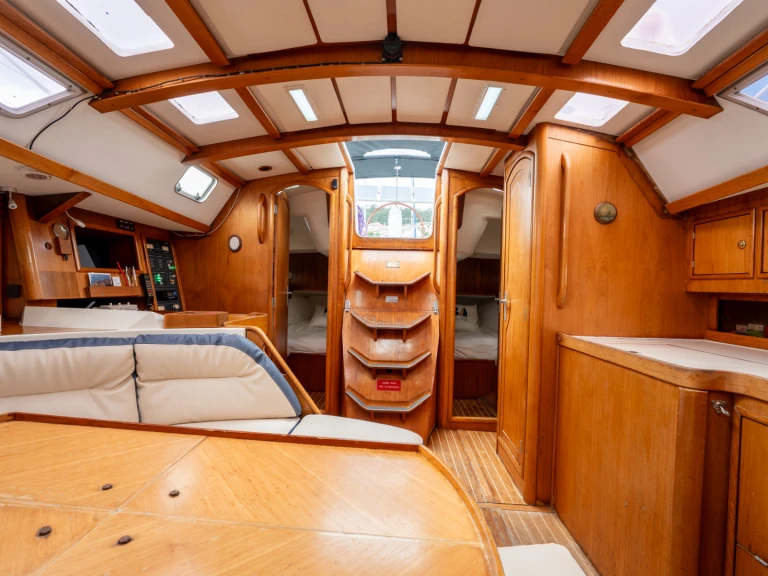 Noleggio Barca a vela a Combarro – Jeanneau Sun Odyssey 42