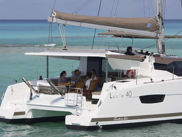 Noleggio a Lefkáda – Fountaine Pajot Lucia 40 su SamBoat