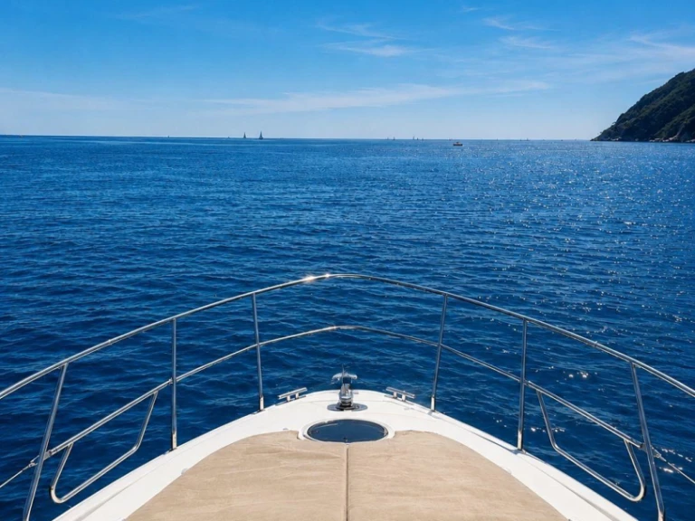 Noleggio Barca a motore Entreprise Marine con patente nautica