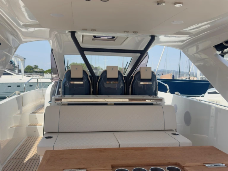 Noleggio barche Port Cogolin economico DB 37