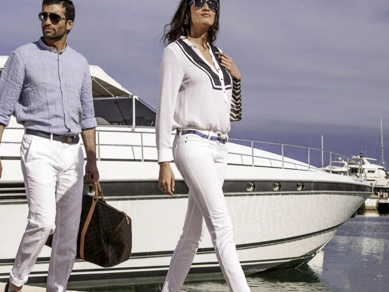 Noleggio barche Allyene economico Leopard 72 Sport