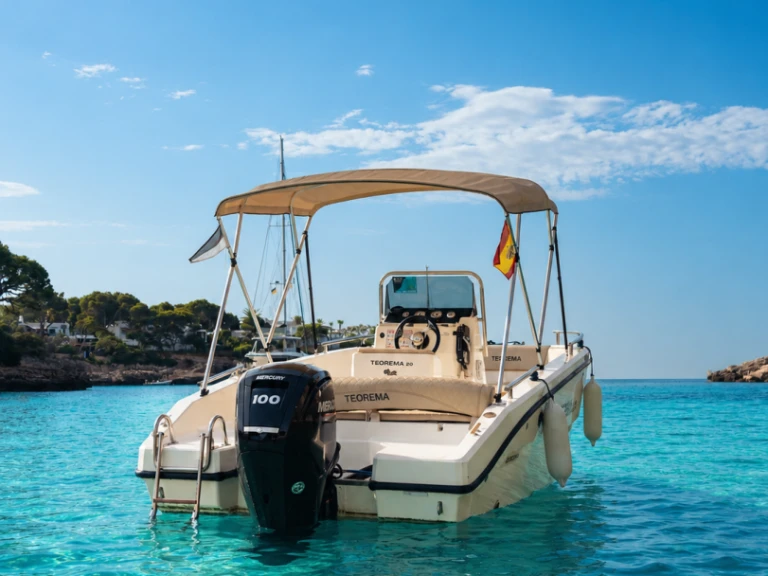 Noleggio Barca a motore Teorema Marine con patente nautica