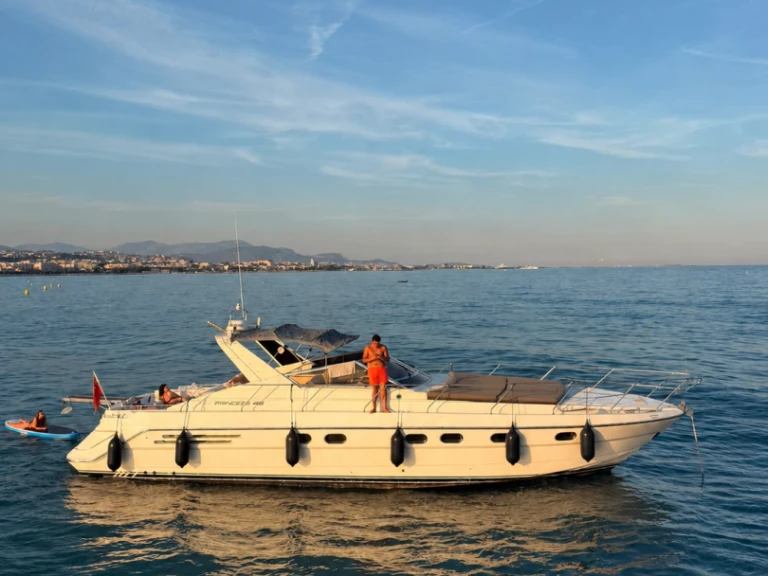 Noleggio barche Francia economico Princess 46