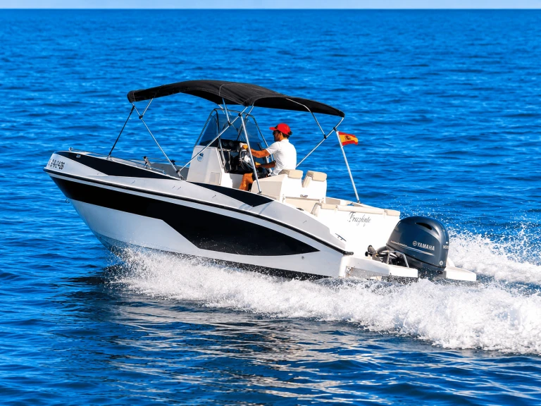 Noleggiare una Nireus 620 CL a Marbella