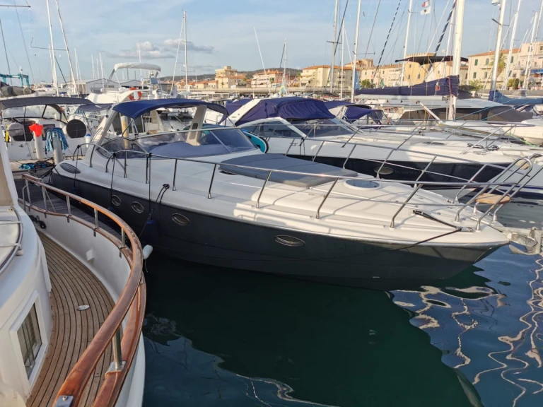 Noleggiare una Horizon Manò Marine 38.50 a San Vincenzo