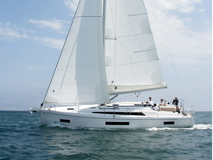 Bénéteau Oceanis 40.1 da affittare a  Le Marin