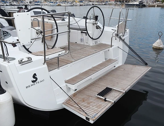 Noleggio barche Le Marin economico Oceanis 40.1
