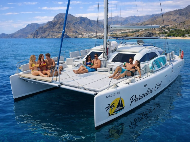Noleggio Catamarano Dufour con patente nautica