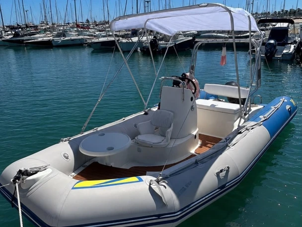 Zodiac Medline Sundream da affittare a  Vallauris