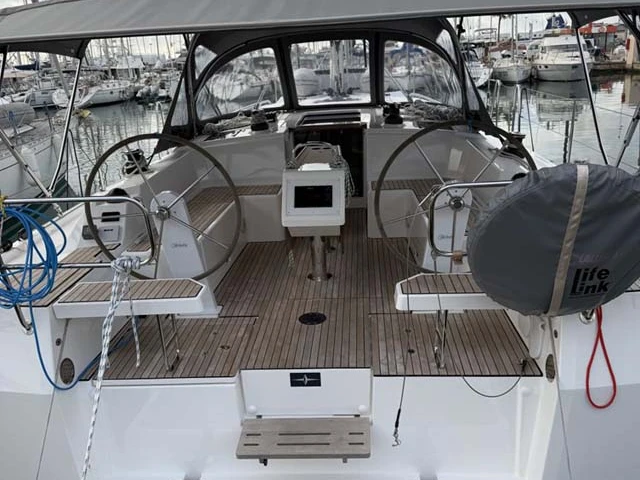 Noleggio Barca a vela Bavaria con patente nautica