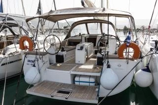 Noleggiare una Jeanneau Sun Odyssey 440 a Gouviá