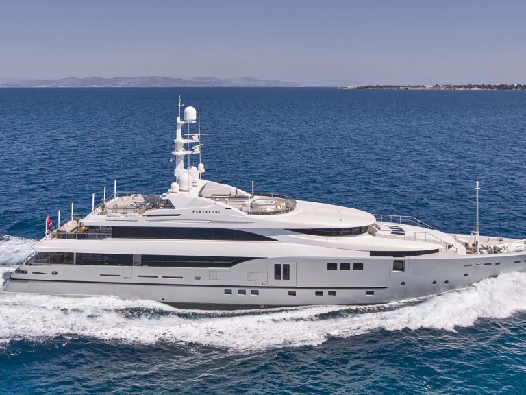 Noleggio Yacht di lusso con o senza skipper Custom a Atene