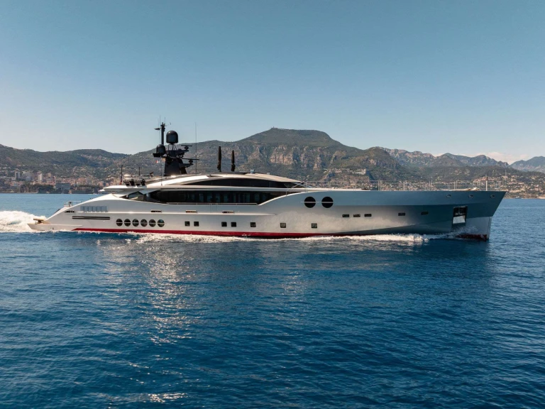 Yacht di lusso a noleggio a San Remo al miglior prezzo