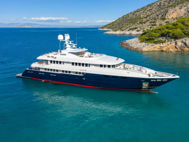 Noleggiare una Mondomarine ZALIV III a Atene
