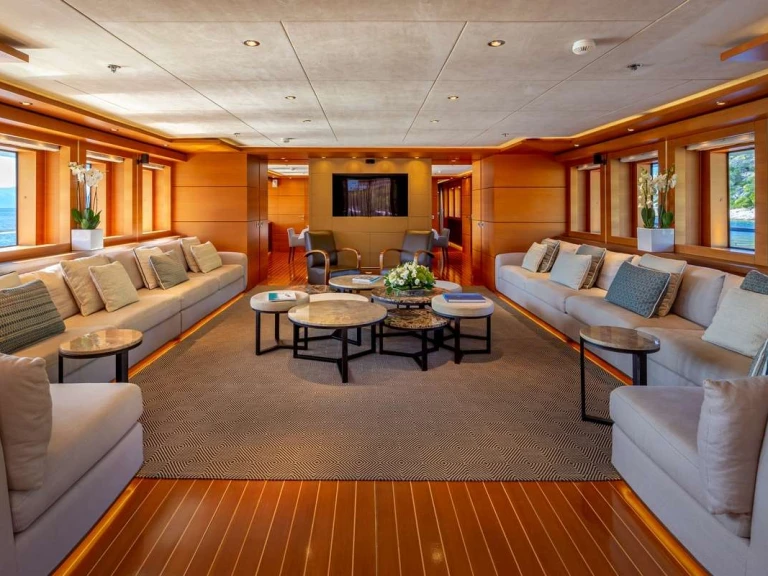 Noleggio Yacht di lusso a Atene – Mondomarine ZALIV III