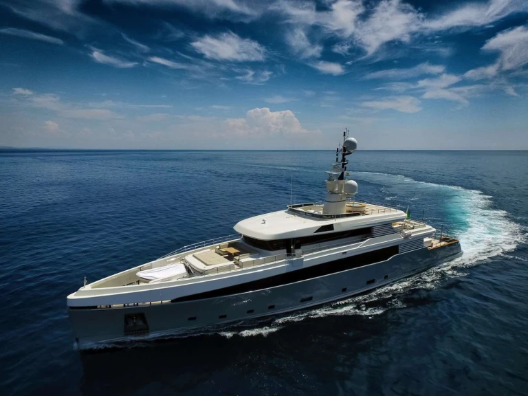 Noleggio Yacht di lusso  con patente nautica