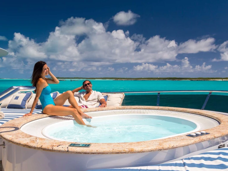 Noleggio Yacht di lusso a Nassau – Christensen Lady Joy 