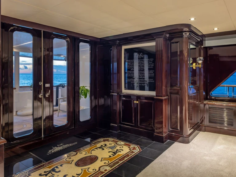 Noleggio Yacht di lusso Christensen con patente nautica