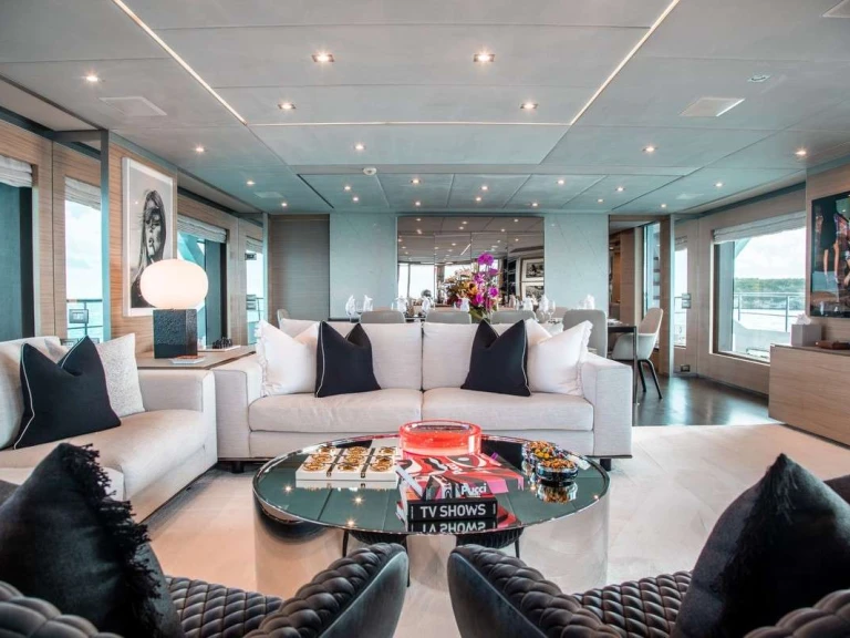 Yacht di lusso a noleggio a Bahamas al miglior prezzo