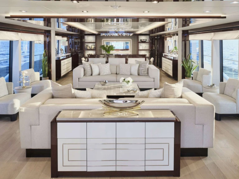 Noleggio a Atene – Sunseeker AQUA LIBRA su SamBoat