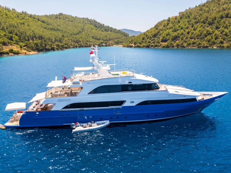 Noleggio Yacht di lusso a Grecia – Custom OTTAWA IV