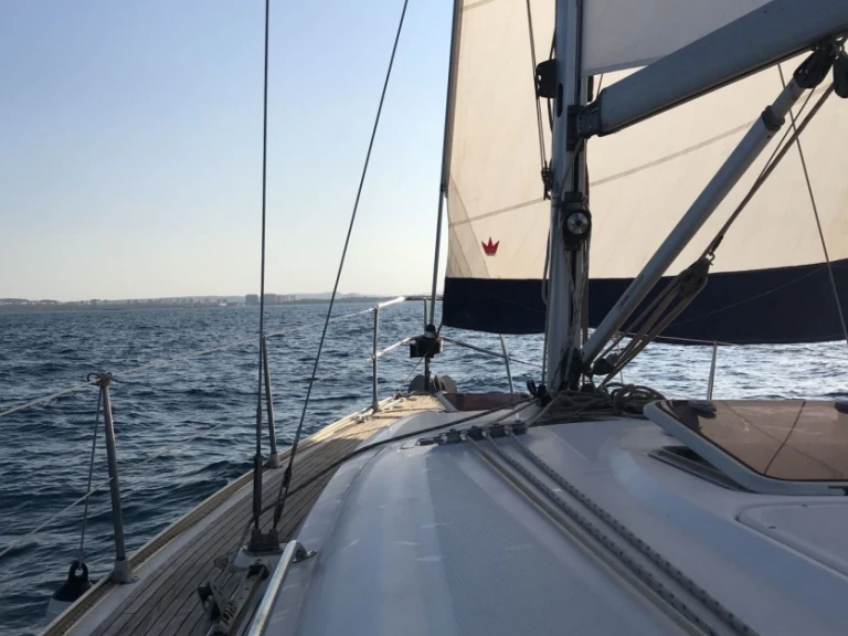 Barca a vela a noleggio a Marina Esportiva del Port d'Alacant al miglior prezzo