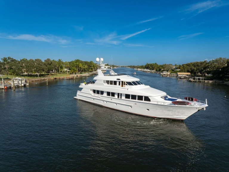Noleggio Yacht di lusso con o senza skipper Hatteras a Isole Vergini Britanniche