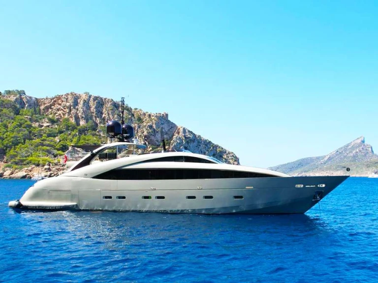 Yacht di lusso a noleggio a Isole Baleari al miglior prezzo