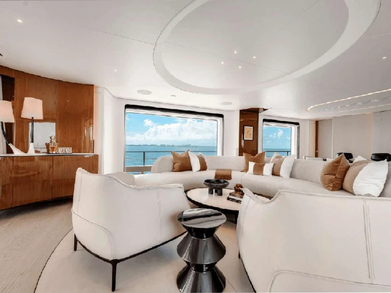 Noleggio a Miami – Azimut Tycoon su SamBoat