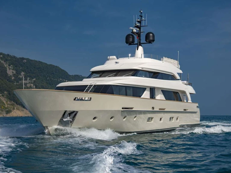 Noleggio Yacht di lusso a La Spezia – San Lorenzo ANYTHING GOES V