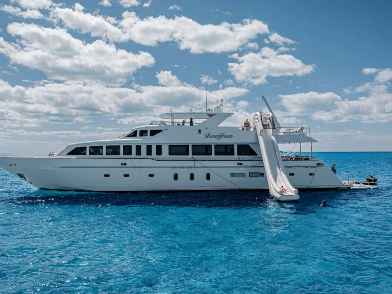 Noleggio barche  BEACHFRONT a Nassau su Samboat