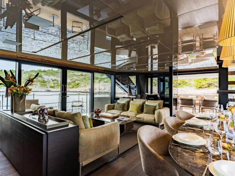 Noleggio Yacht di lusso a Spalato – San Lorenzo NOOR II